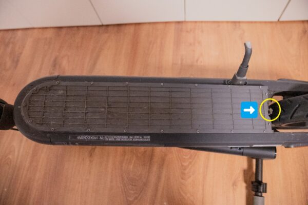 Xiaomi Electric Scooter 4 Pro (Gen1) Rücklicht Reparatur – Bild 5